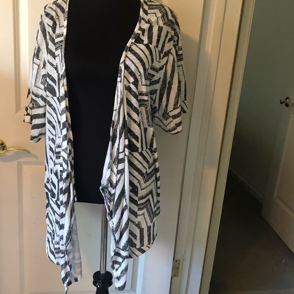 French Laundry Sweaters - French Laundry Cardigan